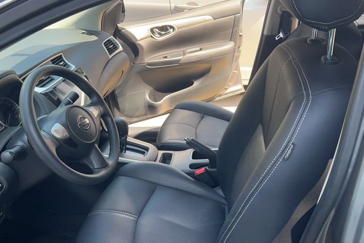 Used Nissan Sylphy 2019 1.6XE CVT Comfort Edition China VI Standard Left Front Seat