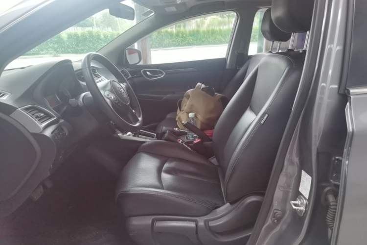 Used Nissan Sylphy 2019 1.6XV CVT Smart Connect Luxury Edition China VI Standard Left Front Seat