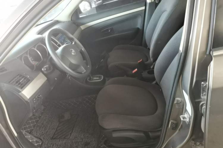 Used Nissan Sylphy 2019 Classic 1.6XE+ CVT SmartConnect Leading Edition Left Front Seat