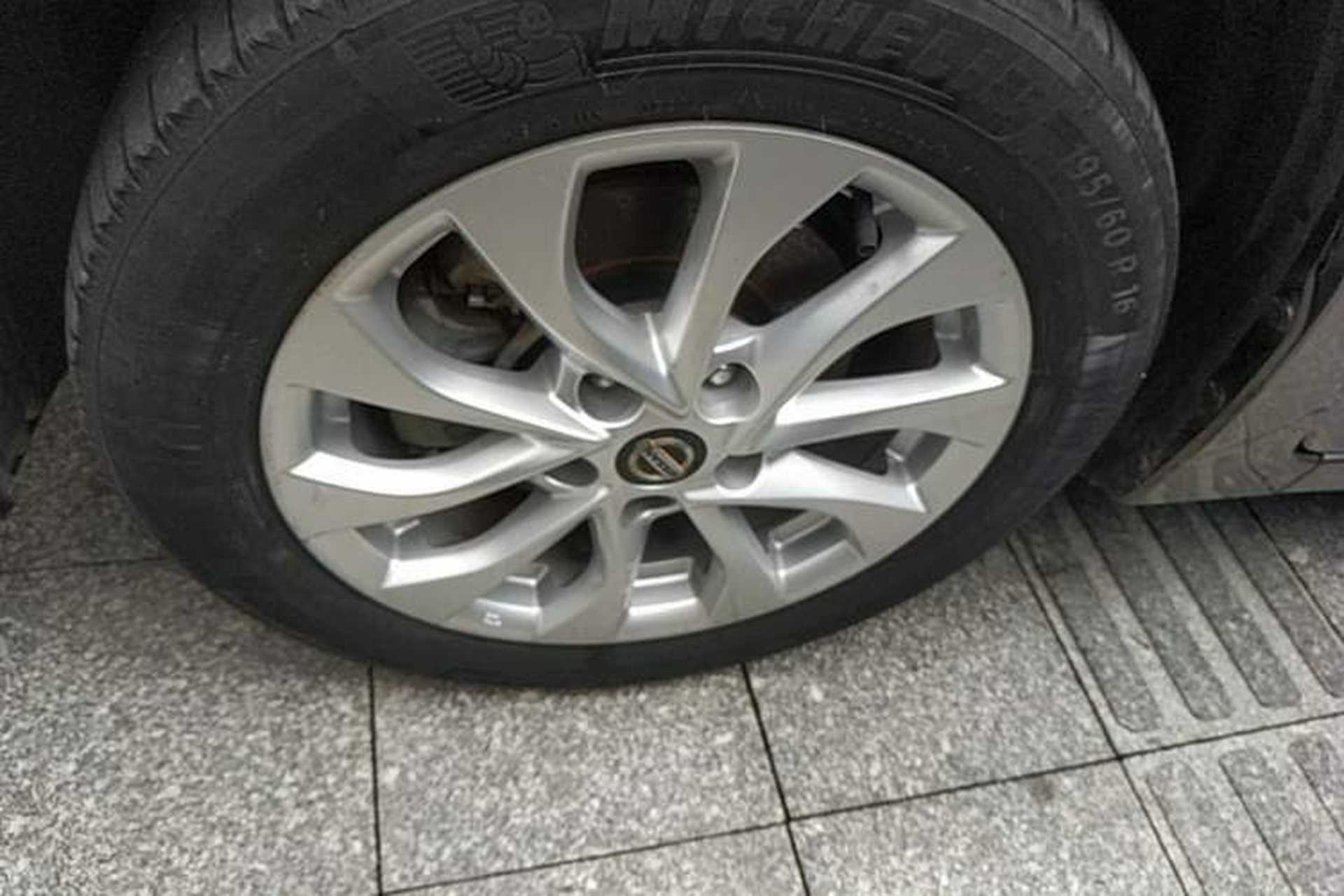 Used Nissan Sylphy 2019 1.6XE CVT Comfort Edition China V Standard Left Front Wheel Hub