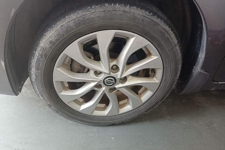 Used Nissan Sylphy 2019 1.6XV CVT Smart Connect Luxury Edition China VI Standard Left Front Wheel Hub