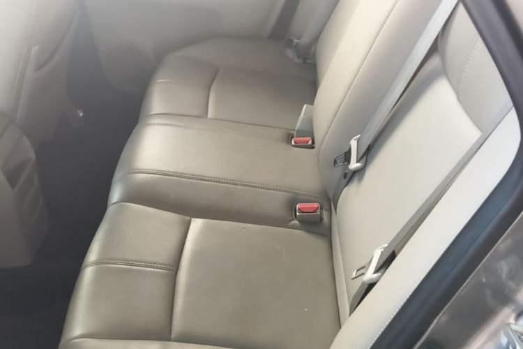 Used Nissan Sylphy 2019 1.6XE CVT Comfort Edition China V Standard Left Rear Seat