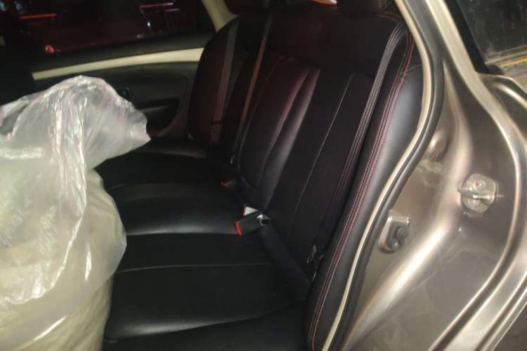Used Nissan Sylphy 2019 Classic 1.6XE+ CVT Smart Connect Luxury Edition Left Rear Seat