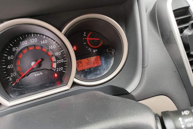Used Nissan Sylphy 2019 Classic 1.6XE+ CVT SmartConnect Leading Edition Odometer Close Up