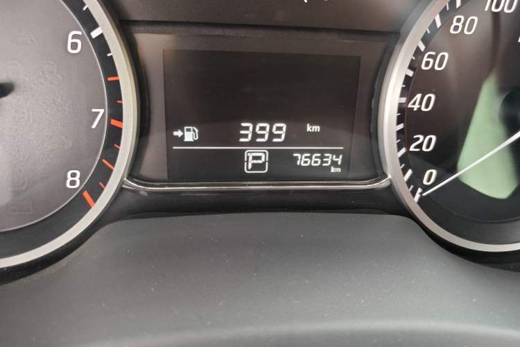 Used Nissan Sylphy 2019 Classic 1.6XE CVT Comfort Edition Odometer Close Up