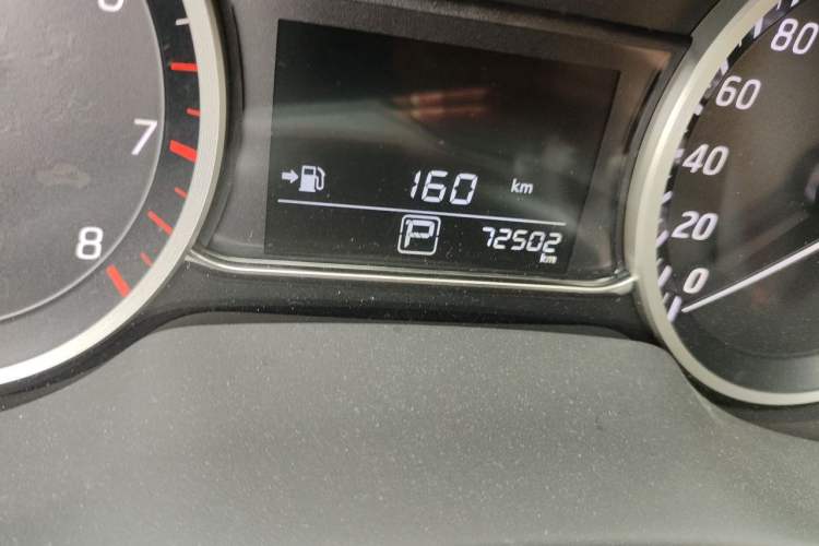 Used Nissan Sylphy 2019 1.6XV CVT Smart Connect Luxury Edition China VI Standard Odometer Close Up