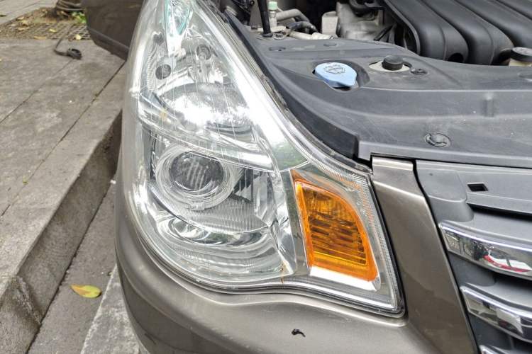 Used Nissan Sylphy 2019 Classic 1.6XE+ CVT SmartConnect Leading Edition Right Front Headlight