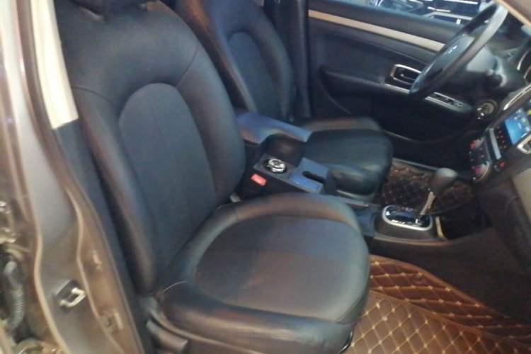 Used Nissan Sylphy 2019 Classic 1.6XE+ CVT SmartConnect Leading Edition Right Front Seat