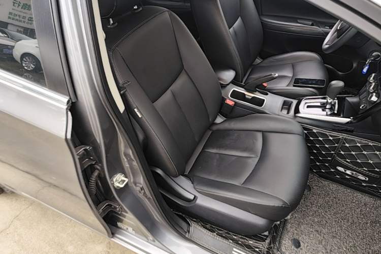 Used Nissan Sylphy 2019 Classic 1.6XL CVT Luxury Edition Right Front Seat