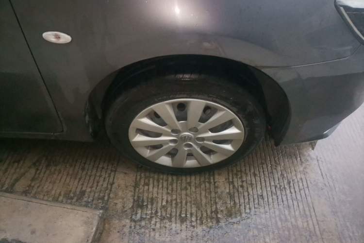 Used Nissan Sylphy 2019 Classic 1.6XE CVT Comfort Edition Right Front Wheel Hub
