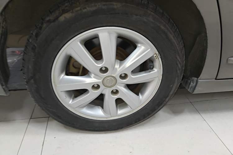 Used Nissan Sylphy 2019 Classic 1.6XE+ CVT SmartConnect Leading Edition Right Rear Wheel Hub