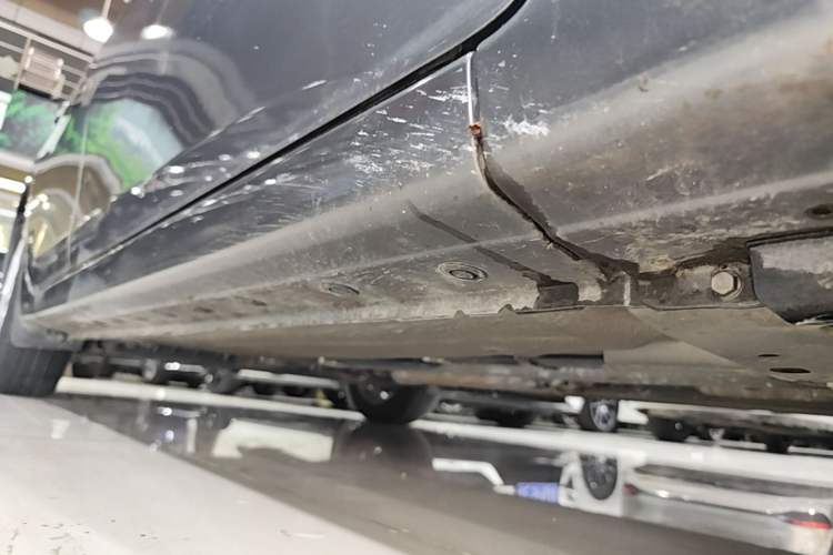 Used Nissan Sylphy 2019 1.6XV CVT Smart Connect Luxury Edition China VI Standard Right Side Sill