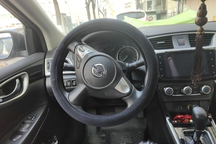 Used Nissan Sylphy 2019 Classic 1.6XL CVT Luxury Edition Steering Wheel