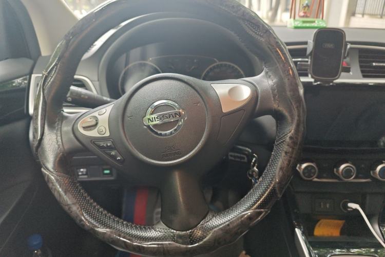Used Nissan Sylphy 2019 Classic 1.6XL CVT Luxury Edition Steering Wheel