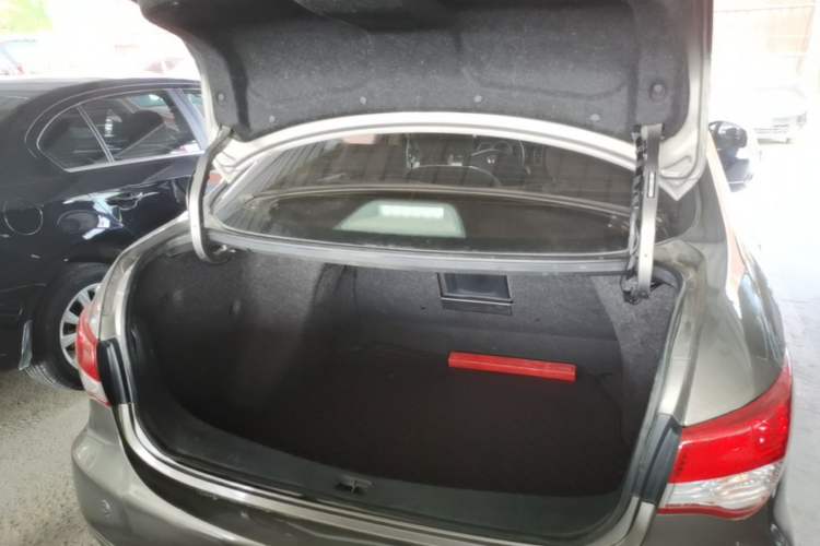 Used Nissan Sylphy 2019 Classic 1.6XE+ CVT SmartConnect Leading Edition Trunk