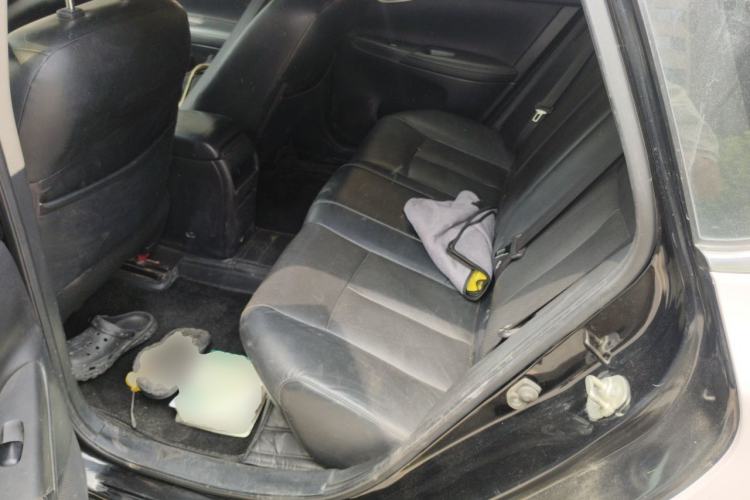 Used Nissan Sylphy 2019 1.6XV CVT Smart Connect Luxury Edition China VI Standard Left Rear Seat