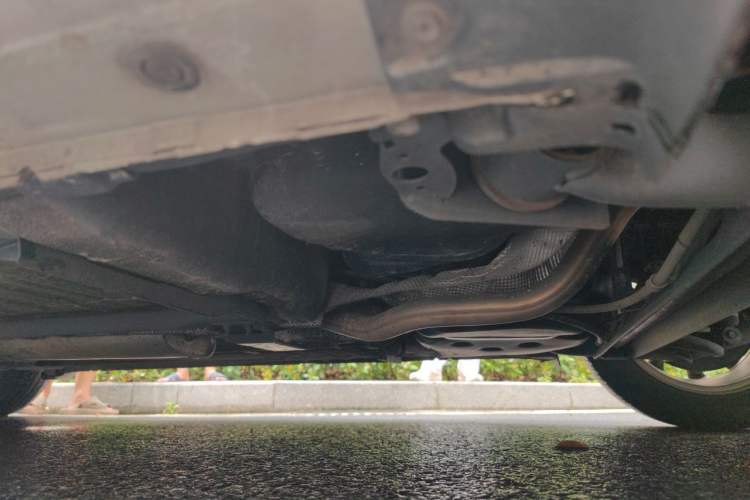 Used Nissan Sylphy 2019 1.6XV CVT Smart Connect Luxury Edition China VI Standard Chassis Rear Left