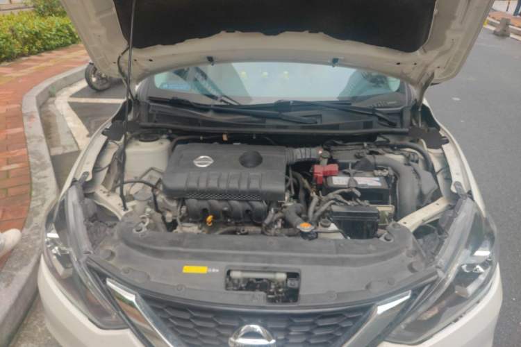 Used Nissan Sylphy 2019 1.6XV CVT Smart Connect Luxury Edition China VI Standard Engine Bay
