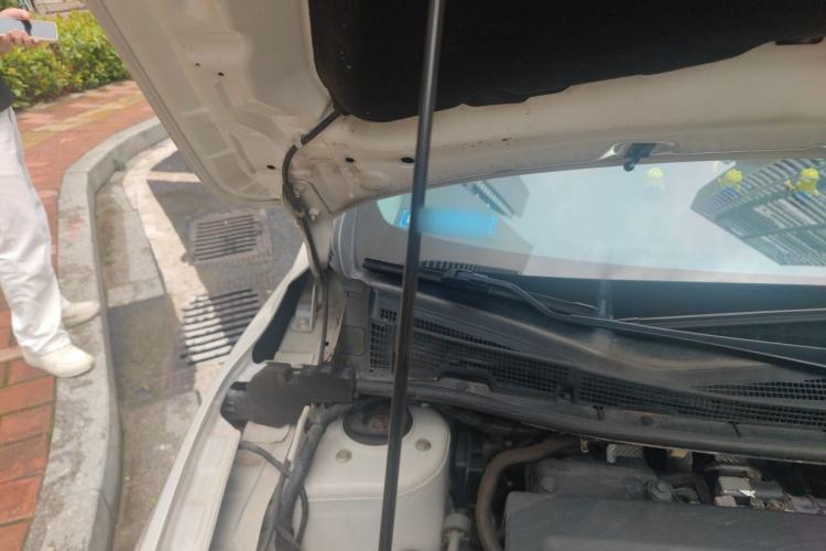 Used Nissan Sylphy 2019 1.6XV CVT Smart Connect Luxury Edition China VI Standard Engine Bay Right