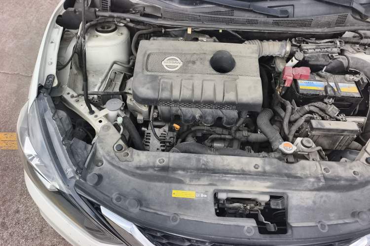 Used Nissan Sylphy 2019 1.6XV CVT Smart Connect Luxury Edition China VI Standard Engine Bay Right