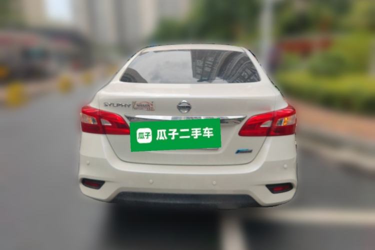 Used Nissan Sylphy 2019 1.6XV CVT Smart Connect Luxury Edition China VI Standard Rear