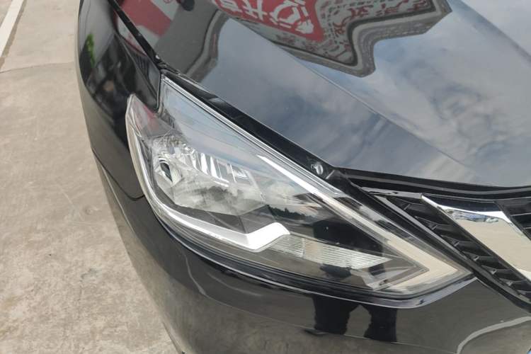 Used Nissan Sylphy 2019 Classic 1.6XE CVT Comfort Edition Right Front Headlight