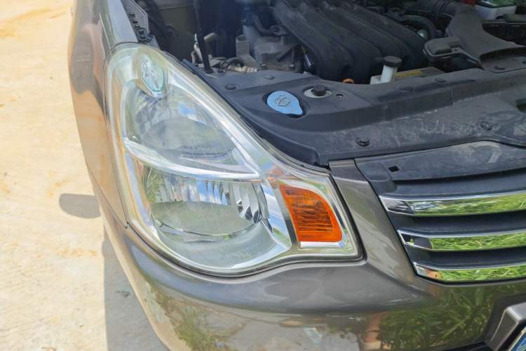 Used Nissan Sylphy 2019 Classic 1.6XE+ CVT Smart Connect Luxury Edition Right Front Headlight