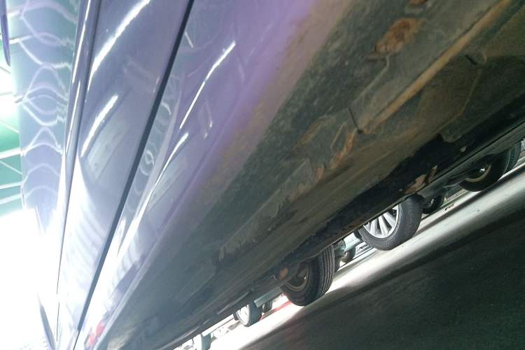 Used Nissan Sylphy 2019 Classic 1.6XE+ CVT SmartConnect Leading Edition Right Side Sill