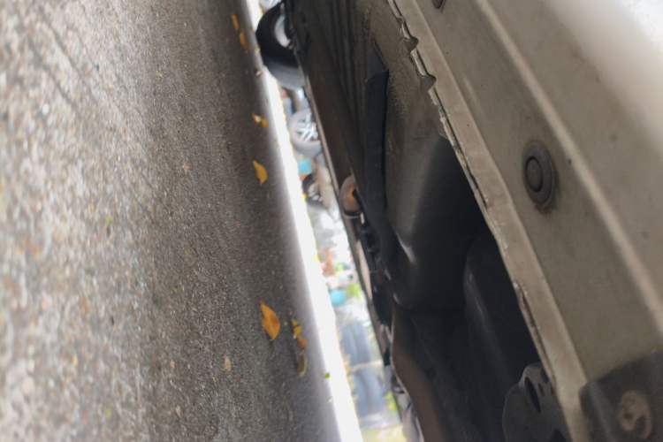 Used Nissan Sylphy 2019 1.6XV CVT Smart Connect Luxury Edition China VI Standard Chassis Rear Left