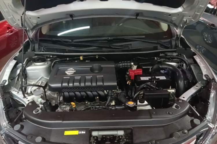 Used Nissan Sylphy 2019 1.6XV CVT Smart Connect Luxury Edition China VI Standard Engine Bay