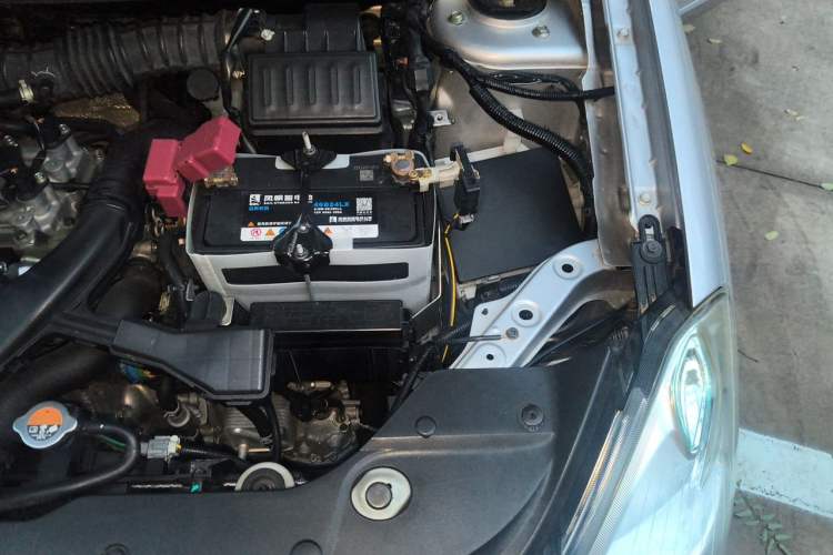 Used Nissan Sylphy 2019 Classic 1.6XE+ CVT SmartConnect Leading Edition Engine Bay Left