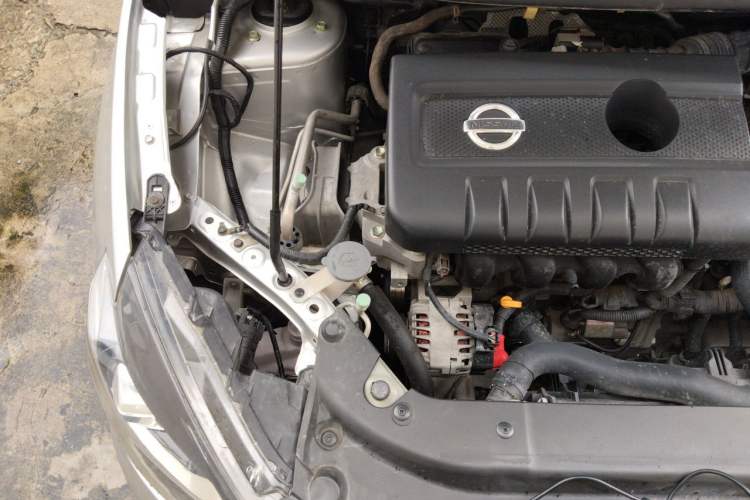 Used Nissan Sylphy 2019 1.6XV CVT Smart Connect Luxury Edition China VI Standard Engine Bay Right