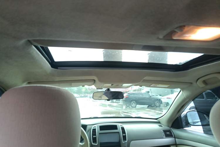 Used Nissan Sylphy 2019 Classic 1.6XE+ CVT SmartConnect Leading Edition Headliner