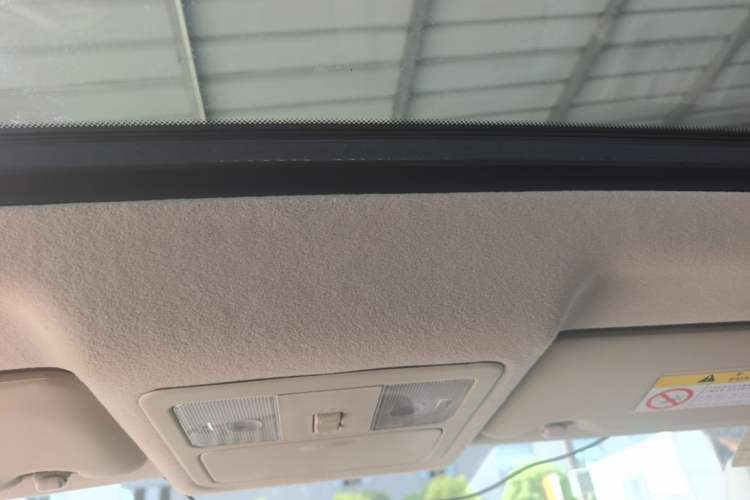 Used Nissan Sylphy 2019 Classic 1.6XE+ CVT SmartConnect Leading Edition Headliner