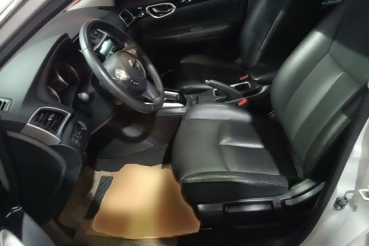 Used Nissan Sylphy 2019 1.6XV CVT Smart Connect Luxury Edition China VI Standard Left Front Seat
