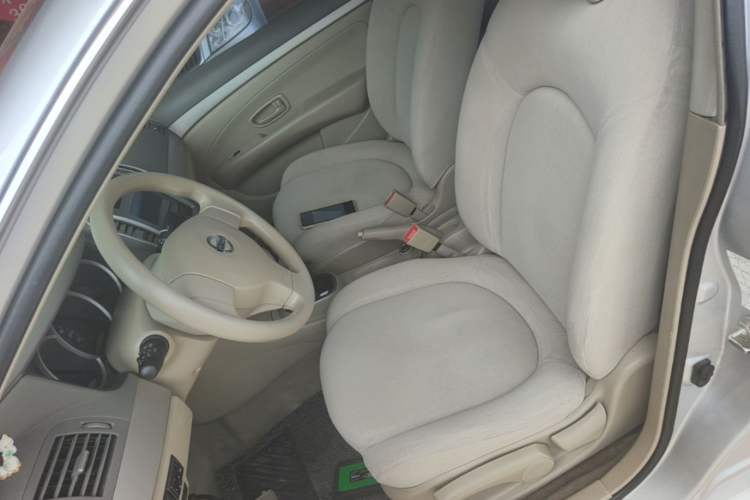 Used Nissan Sylphy 2019 Classic 1.6XE+ CVT SmartConnect Leading Edition Left Front Seat
