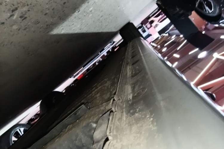 Used Nissan Sylphy 2019 1.6XV CVT Smart Connect Luxury Edition China VI Standard Left Side Sill