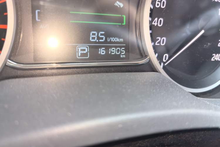 Used Nissan Sylphy 2019 Classic 1.6XE CVT Comfort Edition Odometer Close Up