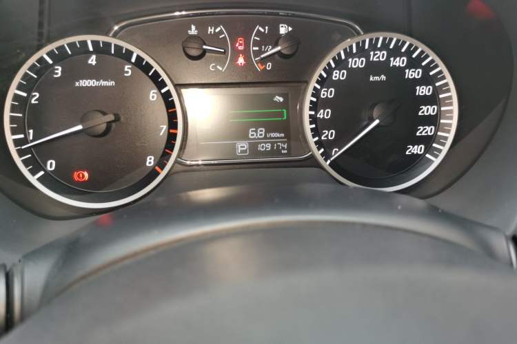 Used Nissan Sylphy 2019 Classic 1.6XL CVT Luxury Edition Odometer Close Up