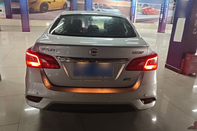 Used Nissan Sylphy 2019 1.6XV CVT Smart Connect Luxury Edition China VI Standard Rear