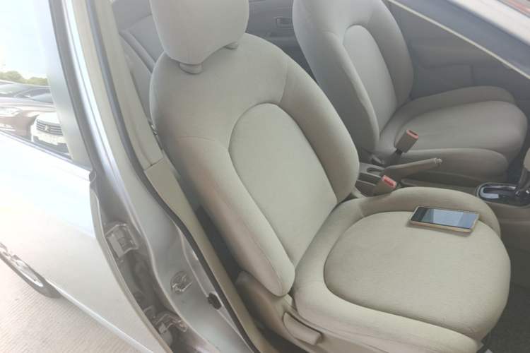 Used Nissan Sylphy 2019 Classic 1.6XE+ CVT SmartConnect Leading Edition Right Front Seat