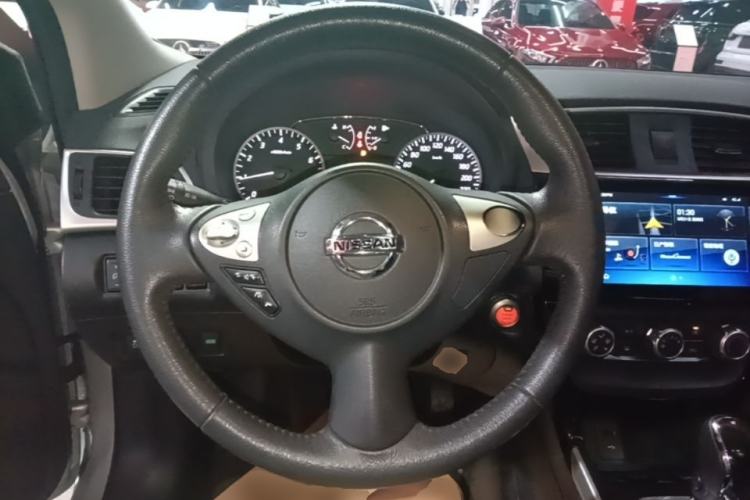 Used Nissan Sylphy 2019 1.6XV CVT Smart Connect Luxury Edition China VI Standard Steering Wheel