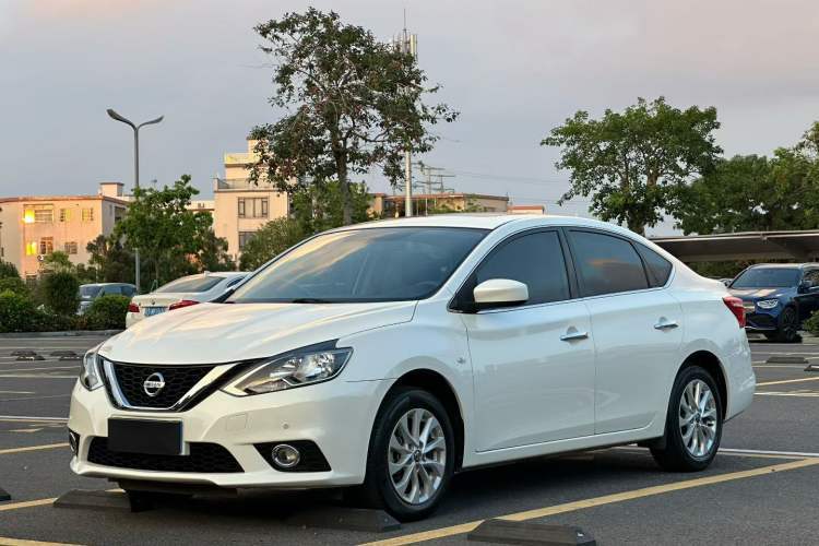 Used Nissan Sylphy 2019 Classic 1.6XL CVT Luxury Edition Guazi used car, China used car export, Used car for sale, Used Nissan cars, Cheapest cars for sale