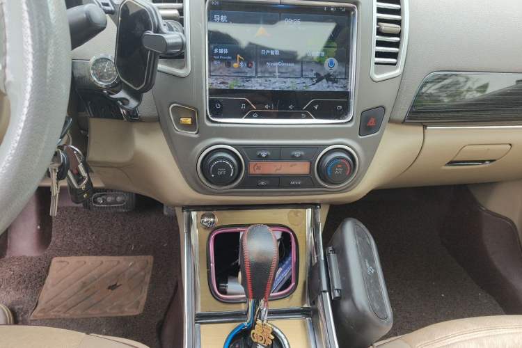 Used Nissan Sylphy 2019 Classic 1.6XE+ CVT SmartConnect Leading Edition Audio And AC Panel