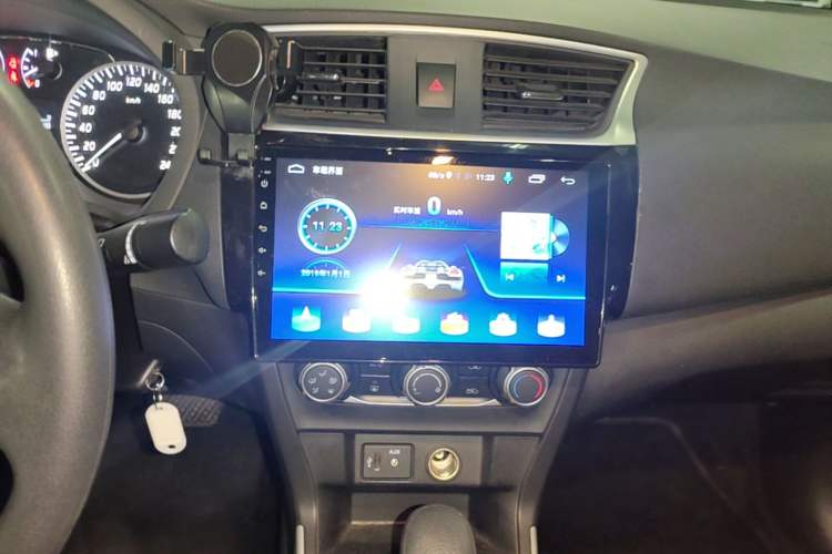 Used Nissan Sylphy 2019 Classic 1.6XE CVT Comfort Edition Audio And AC Panel