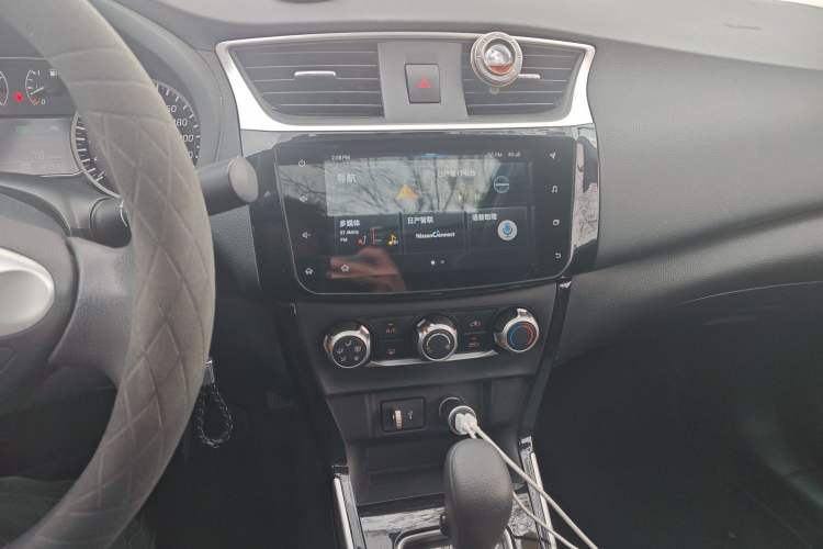 Used Nissan Sylphy 2019 Classic 1.6XL CVT Luxury Edition Audio And AC Panel