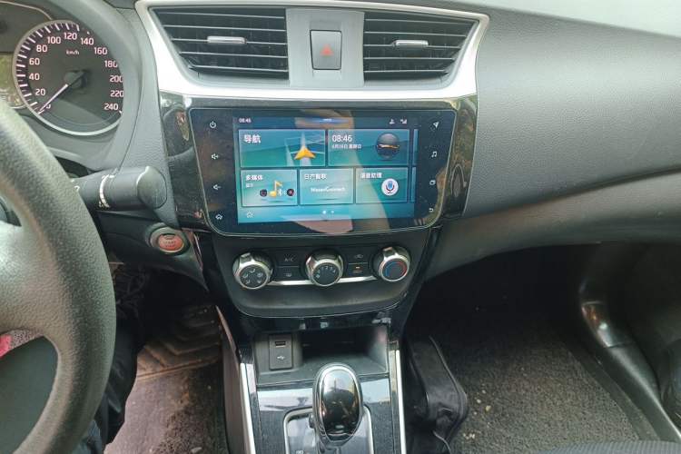 Used Nissan Sylphy 2019 1.6XV CVT Smart Connect Luxury Edition China V Standard Audio And AC Panel