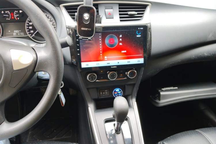 Used Nissan Sylphy 2019 1.6XE CVT Comfort Edition China VI Standard Audio And AC Panel