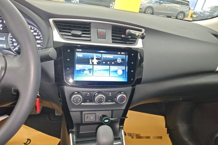 Used Nissan Sylphy 2019 Classic 1.6XL CVT Luxury Edition Audio And AC Panel