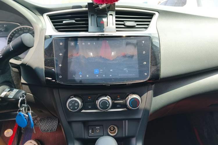 Used Nissan Sylphy 2019 Classic 1.6XE CVT Comfort Edition Audio And AC Panel